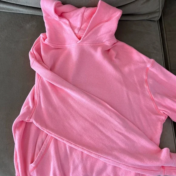 SKIMS Pink Women's Hoodie - Picture 3 of 5